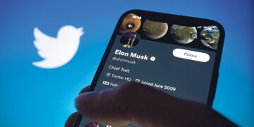 Илон Маск купил Twitter