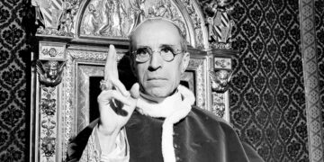 Папа Пий XII не молчал о Холокосте