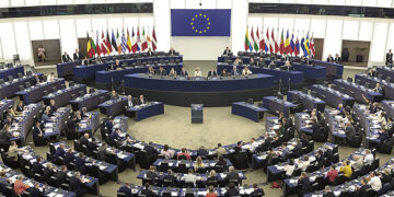 Европарламент проголосовал за создание трибунала по Украине