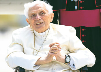 Умер Папа Римский на покое Бенедикт XVI