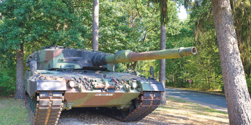 Тяжёлые танки для Киева: давление на канцлера  ФРГ растёт