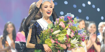 Р’Бонни Габриэль завоевала титул «Мисс-Вселенная-2023»
