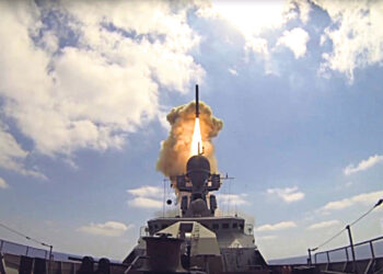 Почему у РФ  ещё не закончились ракеты