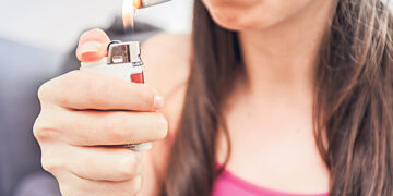 В Германии сокращаются продажи сигарет,  но растёт число курильщиков