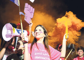 Израиль яростно протестует  против судебной реформы