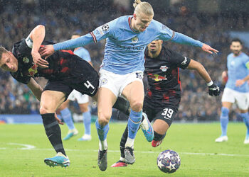 Тореро Холанд сокрушил «быков»