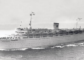 Как немецкий круизный лайнер Wilhelm Gustloff назвали,  так он и поплыл