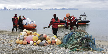 В Арктике перебор европейского мусора