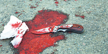 Кто с ножом к нам пришёл