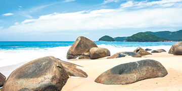 На необитаемом острове обнаружен пластик