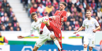 Мюнхен и Дортмунд уходят в отрыв