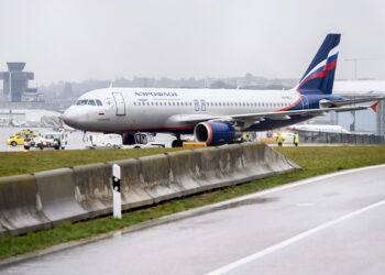 Российские «Боинги» и «Аэробусы» долетели до красной черты