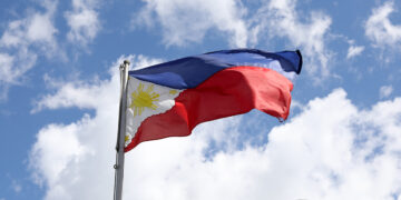 Цвета мира и войны