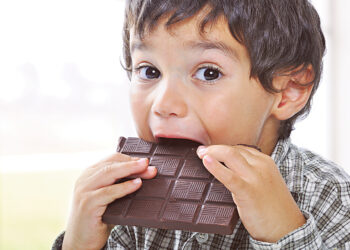 В Бундестаге предложили запретить рекламу  сластей детям