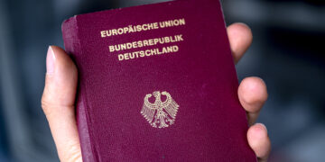 Немецкий паспорт  станет доступнее