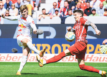 «Быки» и «орлы»  сразятся в финале