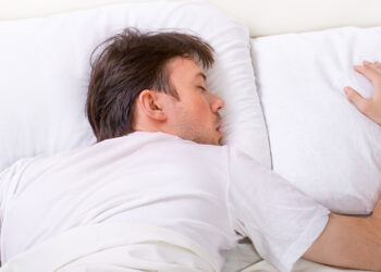 Полежим, поговорим?