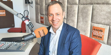 Генсек ХДС: «Ворота в Германию должны быть открытыми для поздних переселенцев»