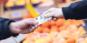 У большинства немецких домохозяйств снизилась покупательная способность