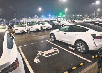 Востребованность электромобилей в Европе растёт