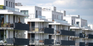 Немецкая недвижимость  дешевеет второй квартал  подряд