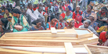 42 человека погибли при нападении на школу в Уганде