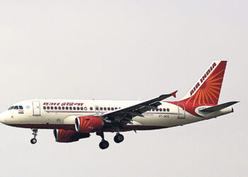 Индийский самолёт  аварийно сел в Магадане