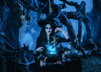 В США реабилитировали казнённых за колдовство