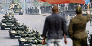 На пороге  рокового августа