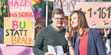 Правоэкстремистские идеи проникают в школы