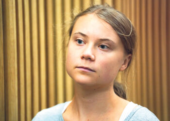 Грету Тунберг оштрафовали, но это не помогло