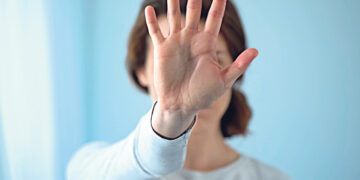 Итальянцы осудили решение суда по делу о домогательствах