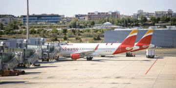 Мадрид планирует запретить короткие рейсы