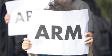 Среднего класса  становится меньше