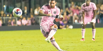 Time выбирает Месси, дети – Жиру