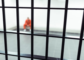 На Кипре освободили британца, который убил жену из сострадания