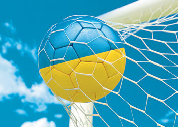 «Колос» и ЛНЗ вылетели из Кубка