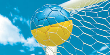 «Колос» и ЛНЗ вылетели из Кубка