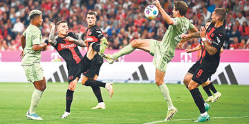 На вершине становится тесно