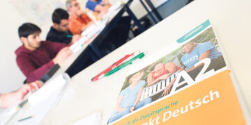 Острая нехватка преподавателей интеграционных курсов