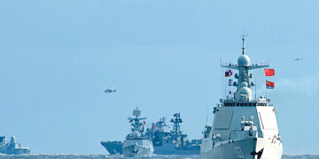 Китай захватывает  Южно-Китайское море