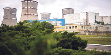 Как Украина готовится к российским зимним атакам на свою энергетику