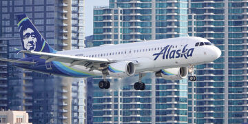 В США пилот пытался отключить двигатели самолёта