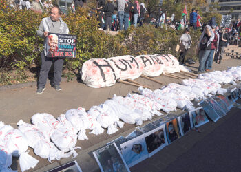 По «кораблям ненависти» ударили «торпедами реальности»