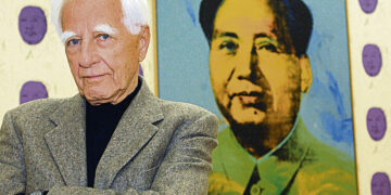 Государственный музей  обогащает частных коллекционеров