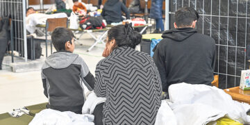 Беженцы обходятся Германии, как Бундесвер