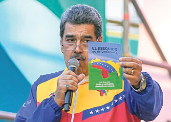 Мадуро собирается пойти по пути Саддама Хусейна