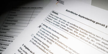 Германия остается голубой мечтой беженцев мира