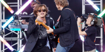 Что происходит с Би-2 в Таиланде и с Максимом Галкиным на Бали