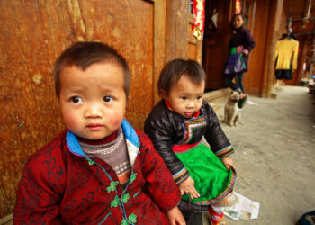 Население Китая сокращается второй год подряд